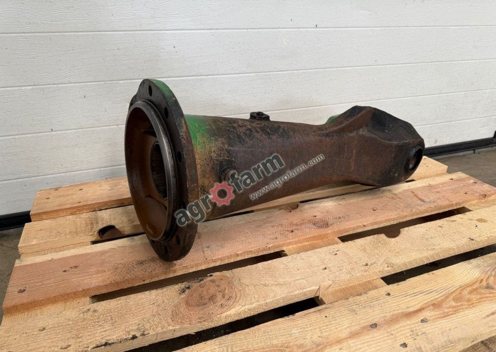 Obudowa mostu przedniego, John Deere 7810 - Transmission: picture 2 Obudowa mostu przedniego, John Deere 7810 - Transmission: picture 2