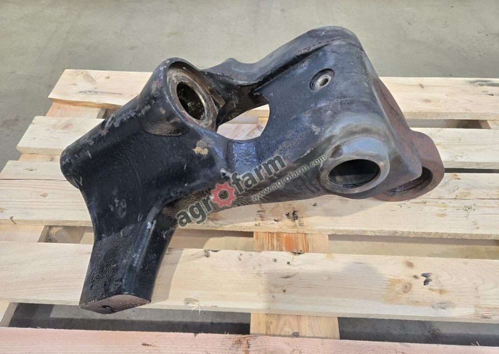 Suport przedni Massey Ferguson 5470 6455 6470 6460 - Body and exterior: picture 3 Suport przedni Massey Ferguson 5470 6455 6470 6460 - Body and exterior: picture 3