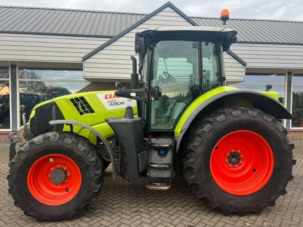 Claas Arion 610 CIS - Farm tractor: picture 2 Claas Arion 610 CIS - Farm tractor: picture 2