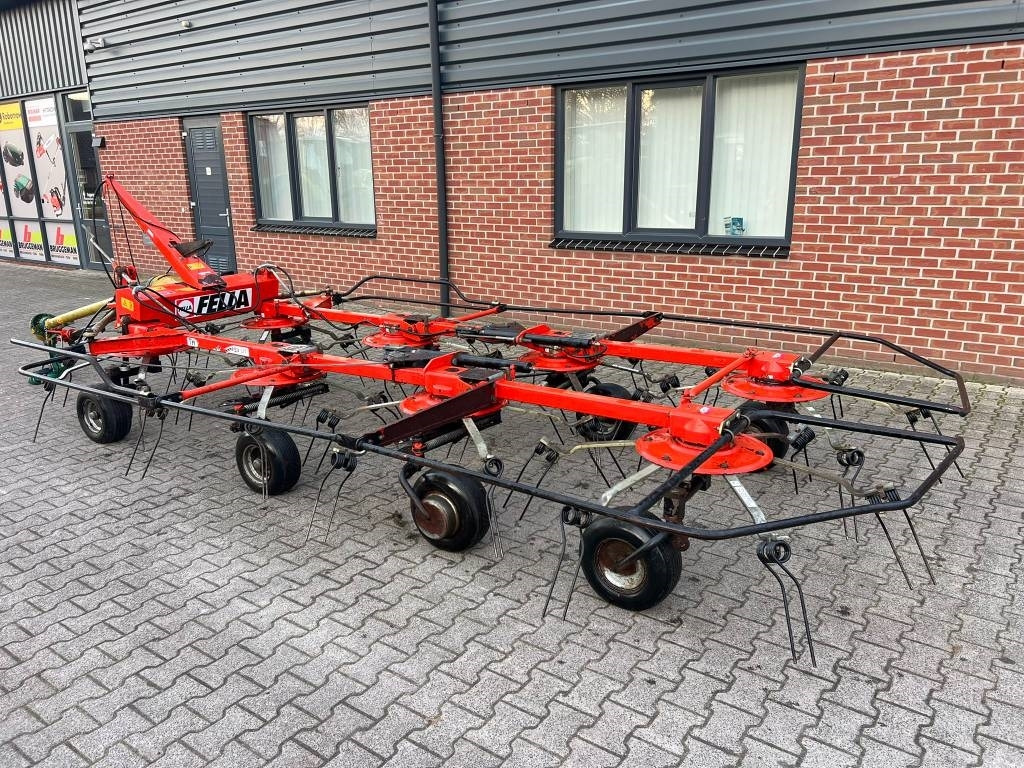Fella TH 1100 Hydro - Tedder/ Rake: picture 3 Fella TH 1100 Hydro - Tedder/ Rake: picture 3