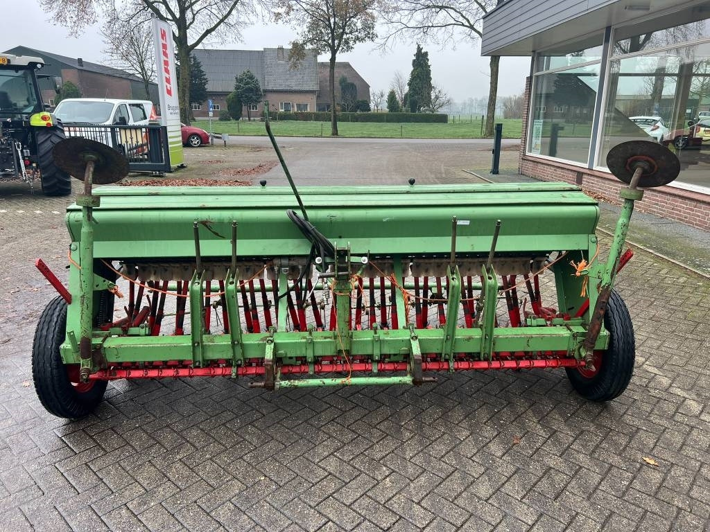 Hassia DU 100 300/36 zaaimachine - Seed drill: picture 4 Hassia DU 100 300/36 zaaimachine - Seed drill: picture 4