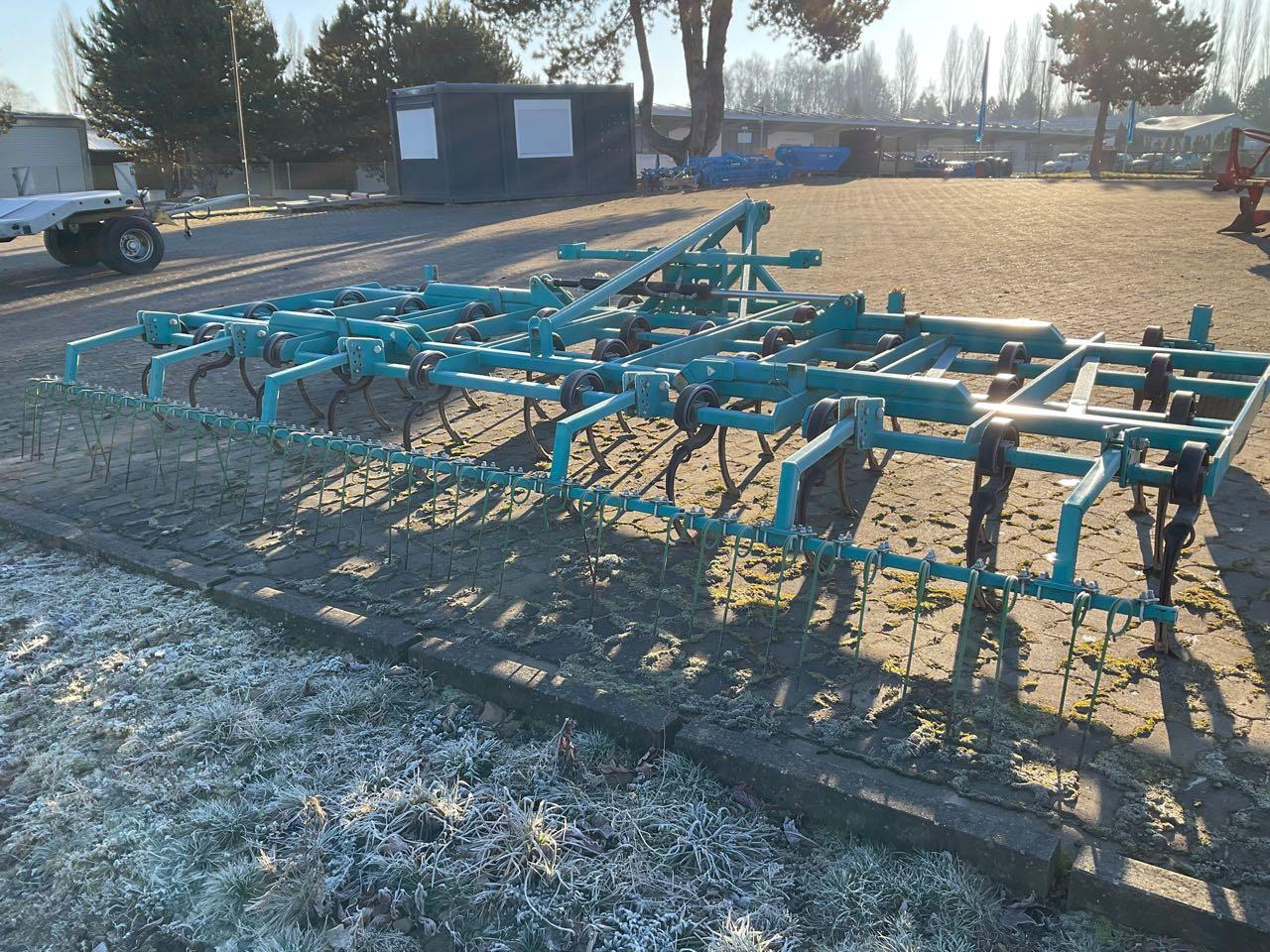 Federzinkengrubber - Combine seed drill: picture 1 Federzinkengrubber - Combine seed drill: picture 1