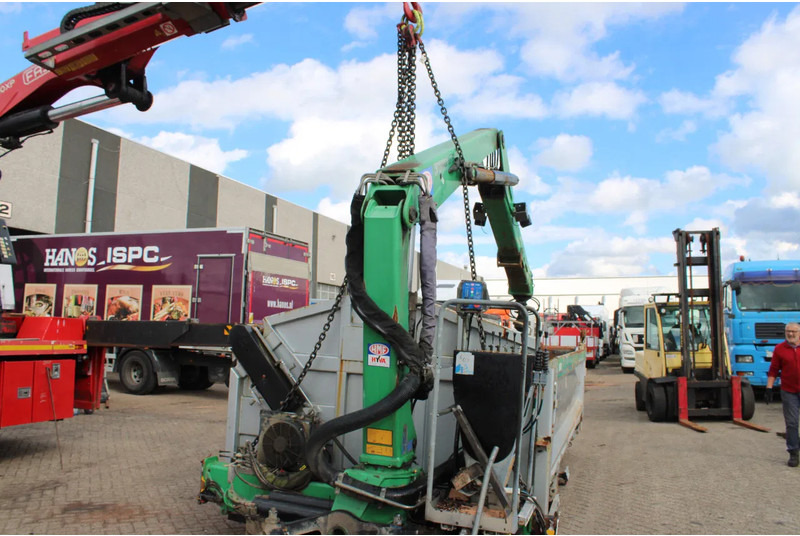 HMF 1643 Z2 1643 Z2 + Z CRANE + TIPPER SYSTEM COMPLETE - Attachment: picture 5 HMF 1643 Z2 1643 Z2 + Z CRANE + TIPPER SYSTEM COMPLETE - Attachment: picture 5