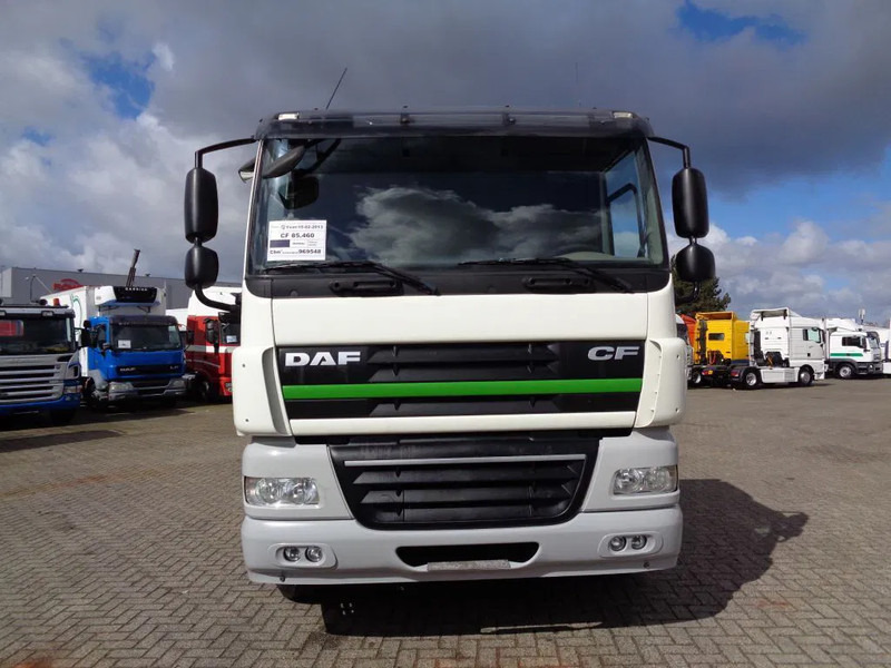 DAF CF 85.460 + Euro 5 + JKB Kennis Type 20.000 Crane + Pto + discounted from 49.500,- - Crane truck: picture 2 DAF CF 85.460 + Euro 5 + JKB Kennis Type 20.000 Crane + Pto + discounted from 49.500,- - Crane truck: picture 2