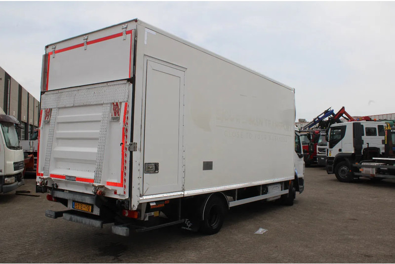 DAF LF 210 + euro 6 + lift + 12T + 3P - Box truck: picture 4 DAF LF 210 + euro 6 + lift + 12T + 3P - Box truck: picture 4
