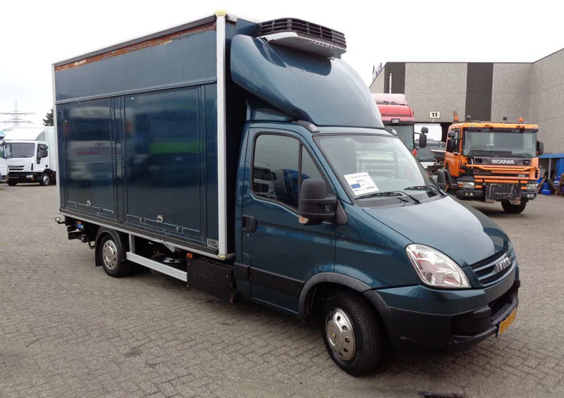 Iveco Daily 50c15 x+ Manual + Carrier + Flower transport + cooling/heating - Refrigerated delivery van: picture 3 Iveco Daily 50c15 x+ Manual + Carrier + Flower transport + cooling/heating - Refrigerated delivery van: picture 3