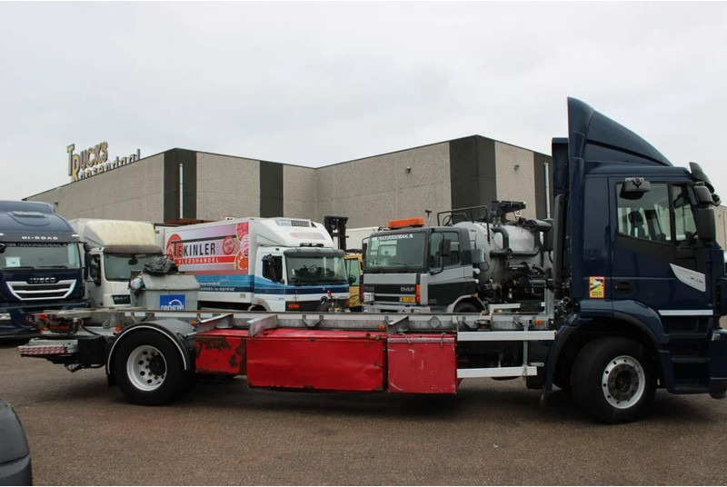 Iveco Stralis 310 + EURO 6 - Cab chassis truck: picture 4 Iveco Stralis 310 + EURO 6 - Cab chassis truck: picture 4