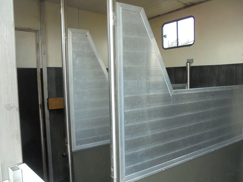 MAN 12 .225 + MANUAL - Horse truck: picture 5 MAN 12 .225 + MANUAL - Horse truck: picture 5