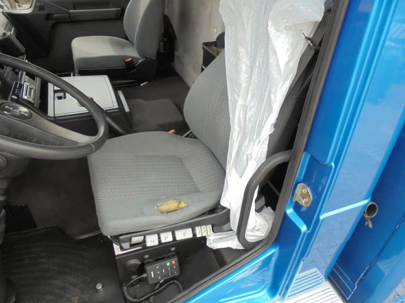 Horse truck MAN 12 .225 + MANUAL: picture 16 Horse truck MAN 12 .225 + MANUAL: picture 16