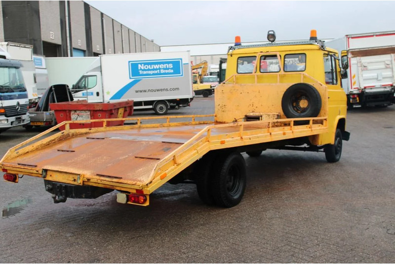 Mercedes-Benz 508 MANUAL - Autotransporter truck: picture 5 Mercedes-Benz 508 MANUAL - Autotransporter truck: picture 5