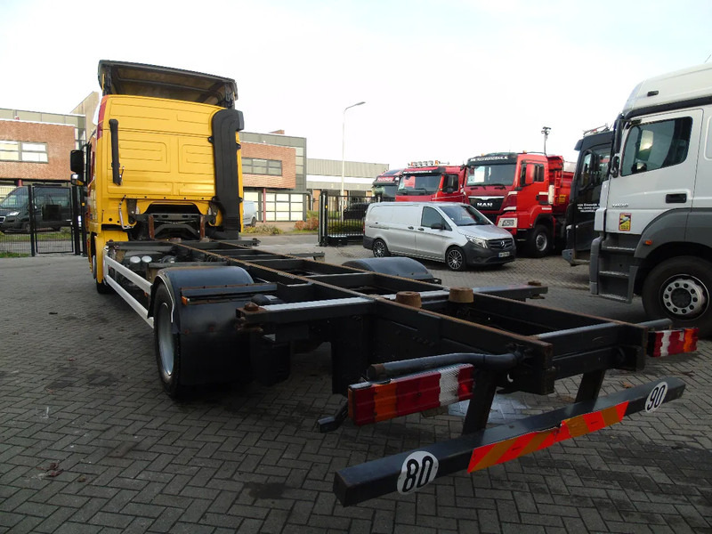 Mercedes-Benz Actros 1841 + EURO 5 EEV - Container transporter/ Swap body truck: picture 4 Mercedes-Benz Actros 1841 + EURO 5 EEV - Container transporter/ Swap body truck: picture 4