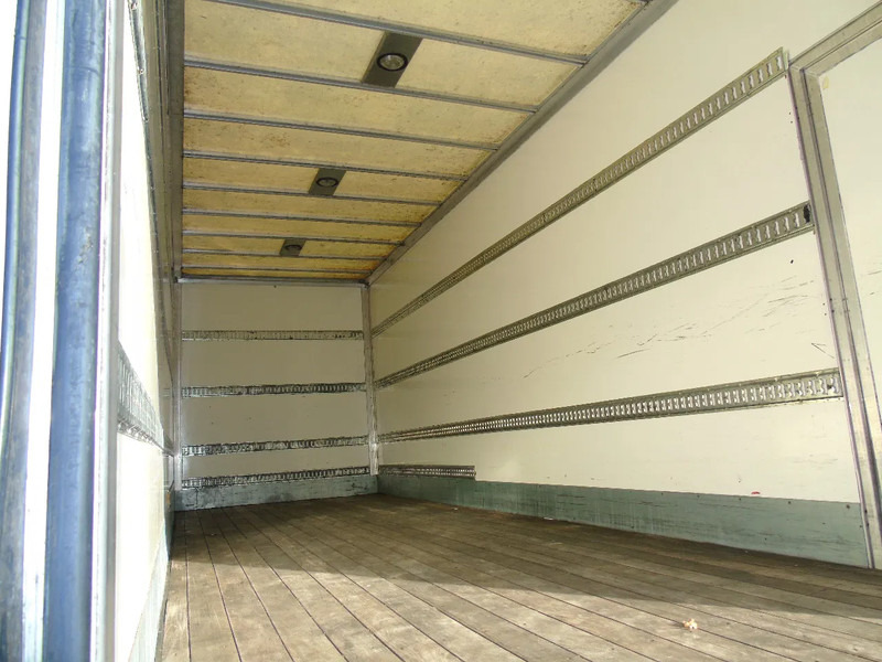 Box truck Mercedes-Benz Actros 2546 + 6X2 STEERING + LIFT + 2.85 HEIGHT: picture 9 Box truck Mercedes-Benz Actros 2546 + 6X2 STEERING + LIFT + 2.85 HEIGHT: picture 9