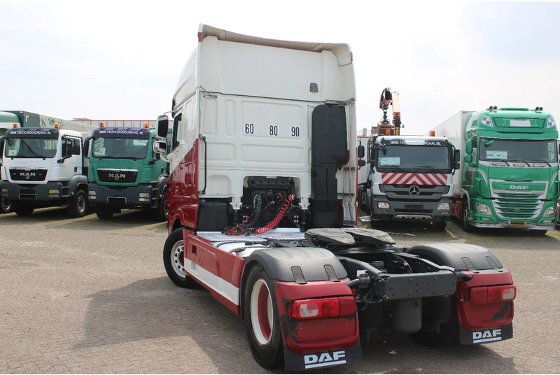 DAF XF 106.530 + euro 6 + spoiler + top truck (G314) - Tractor unit: picture 5 DAF XF 106.530 + euro 6 + spoiler + top truck (G314) - Tractor unit: picture 5
