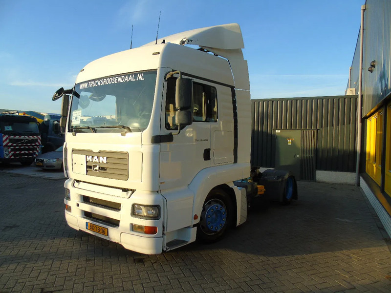 MAN TGA 18.400 + mega + manual + SPOILER - Tractor unit: picture 3 MAN TGA 18.400 + mega + manual + SPOILER - Tractor unit: picture 3