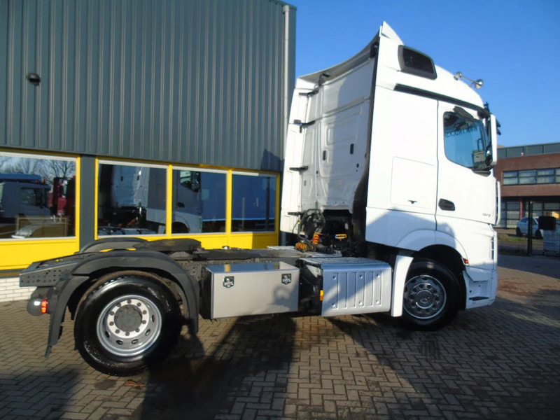 Mercedes-Benz Actros 1942 + EURO 6 + SPOILER - Tractor unit: picture 3 Mercedes-Benz Actros 1942 + EURO 6 + SPOILER - Tractor unit: picture 3