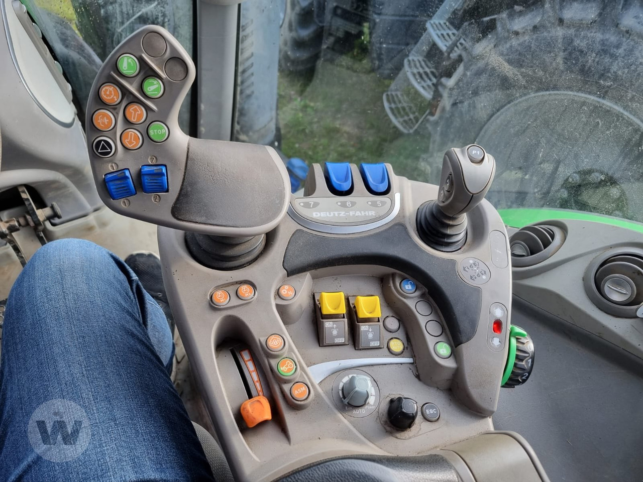 Deutz Agrotron 6175 RC SHIFT - Farm tractor: picture 5 Deutz Agrotron 6175 RC SHIFT - Farm tractor: picture 5