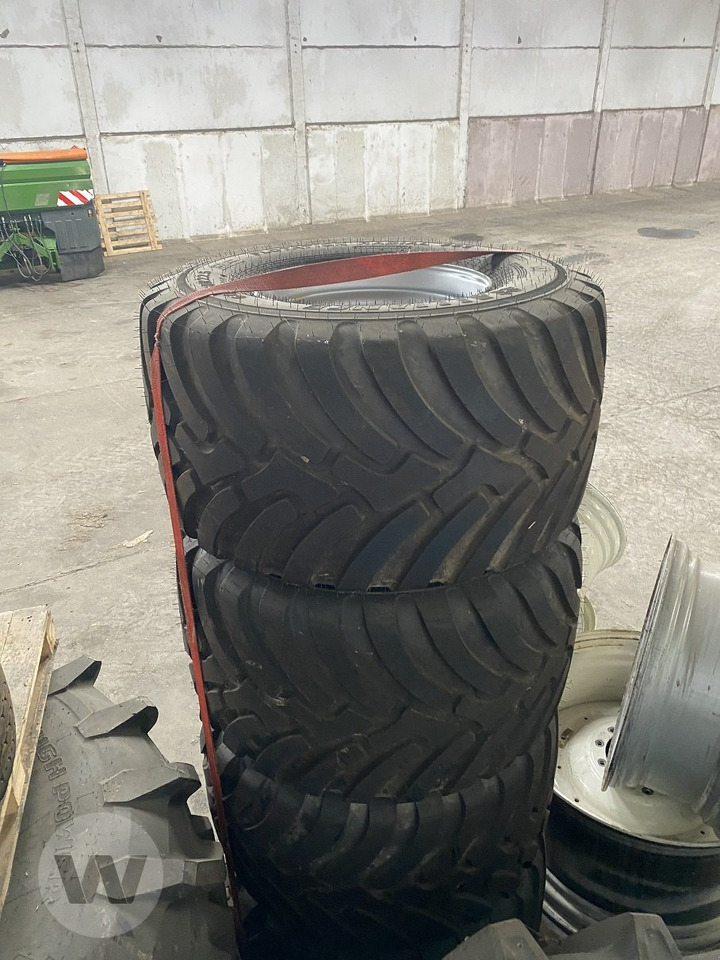 Krone 600/50 R 22,5 - Wheel and tire package: picture 1 Krone 600/50 R 22,5 - Wheel and tire package: picture 1