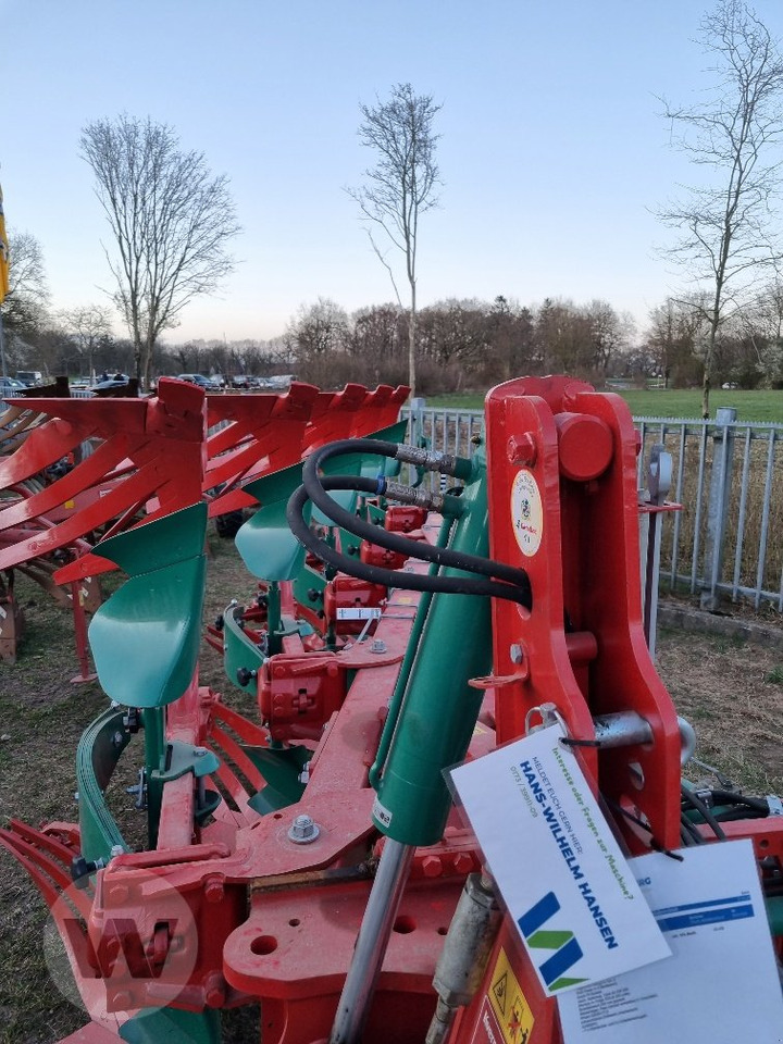 Kverneland 3300 S - Plow: picture 2 Kverneland 3300 S - Plow: picture 2