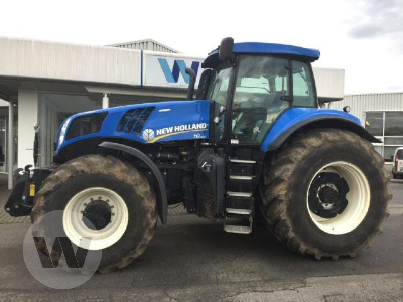 New Holland T 8.420 - Farm tractor: picture 2 New Holland T 8.420 - Farm tractor: picture 2