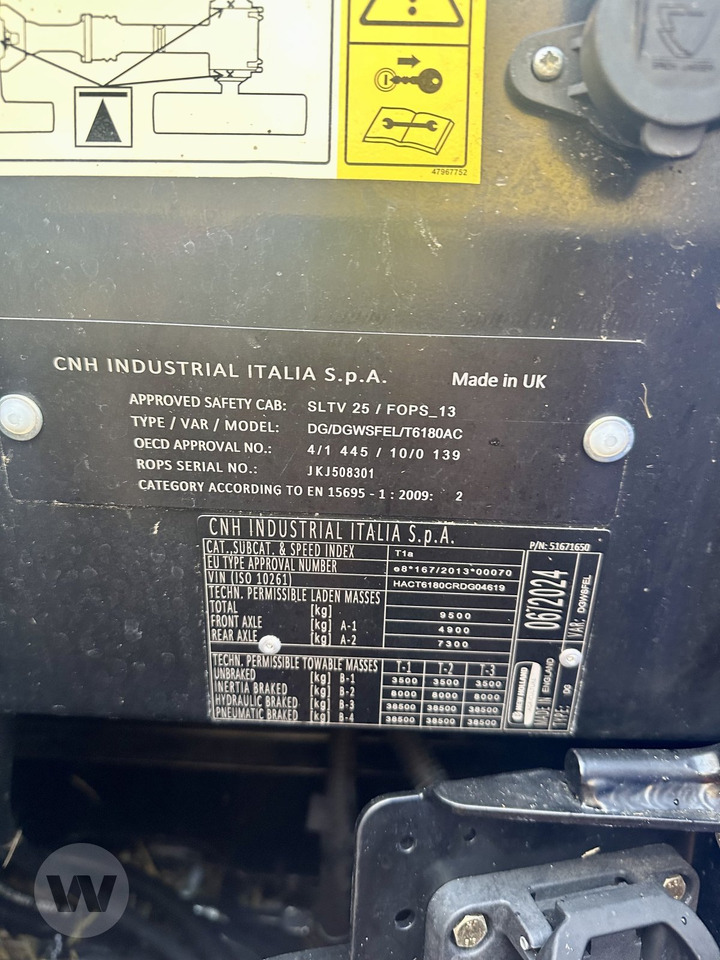 New Holland T6.180 - Farm tractor: picture 2 New Holland T6.180 - Farm tractor: picture 2