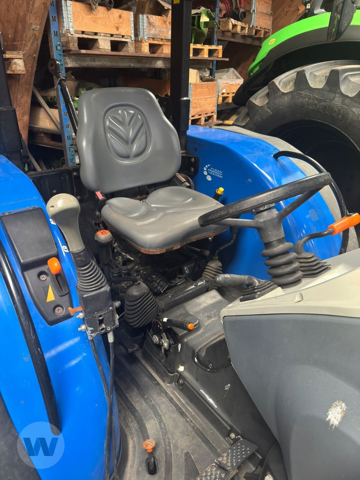 New Holland TD 3,50 - Farm tractor: picture 3 New Holland TD 3,50 - Farm tractor: picture 3