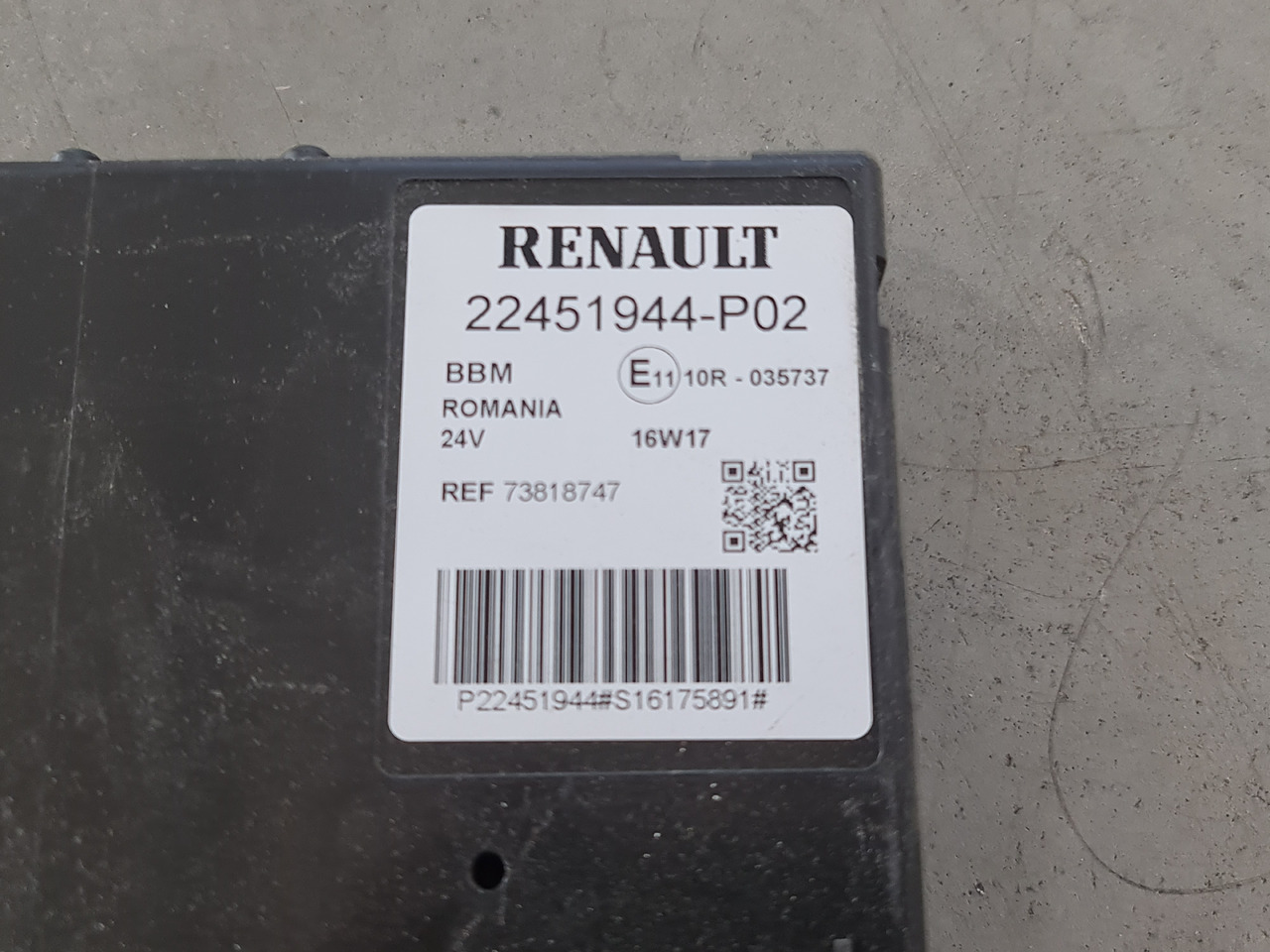 RENAULT RANGE T / BBM CONTROL UNIT / 22451944 P02 - ECU: picture 4 RENAULT RANGE T / BBM CONTROL UNIT / 22451944 P02 - ECU: picture 4