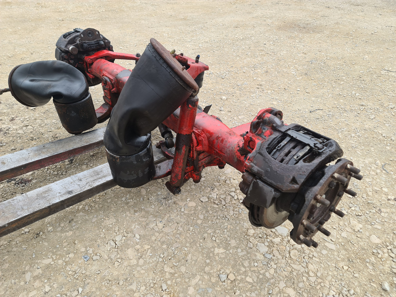 SCANIA REAR STEERING AXLE / 6x2 - Axle and parts: picture 5 SCANIA REAR STEERING AXLE / 6x2 - Axle and parts: picture 5