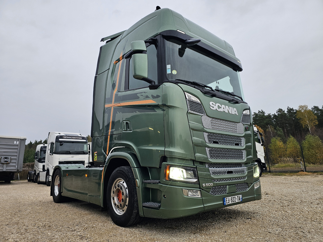 SCANIA S500 / RETARDER / NAVI / FULL SPOILER / FULL AIR - Tractor unit: picture 5 SCANIA S500 / RETARDER / NAVI / FULL SPOILER / FULL AIR - Tractor unit: picture 5
