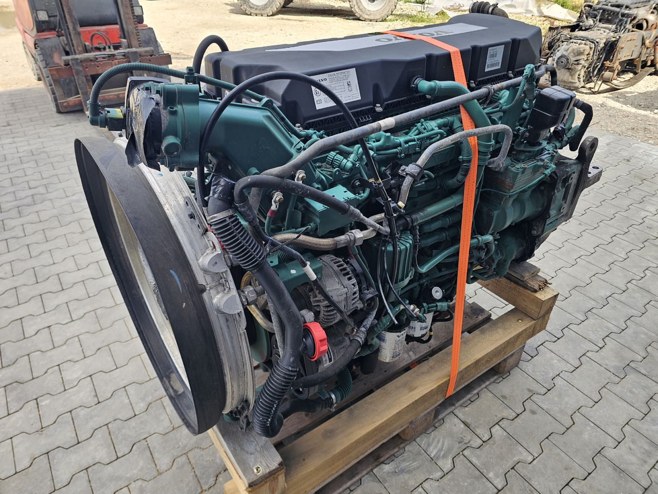 VOLVO D11K 460 EUVI / 2022 / COMPLETE ENGINE - Engine: picture 5 VOLVO D11K 460 EUVI / 2022 / COMPLETE ENGINE - Engine: picture 5