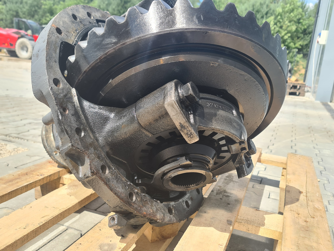 VOLVO DIFFERENTIAL DIFF / MS18X / RSS1360 / RATIO 2.85 37-13 / WORLDWIDE DELIVERY - Rear axle: picture 4 VOLVO DIFFERENTIAL DIFF / MS18X / RSS1360 / RATIO 2.85 37-13 / WORLDWIDE DELIVERY - Rear axle: picture 4