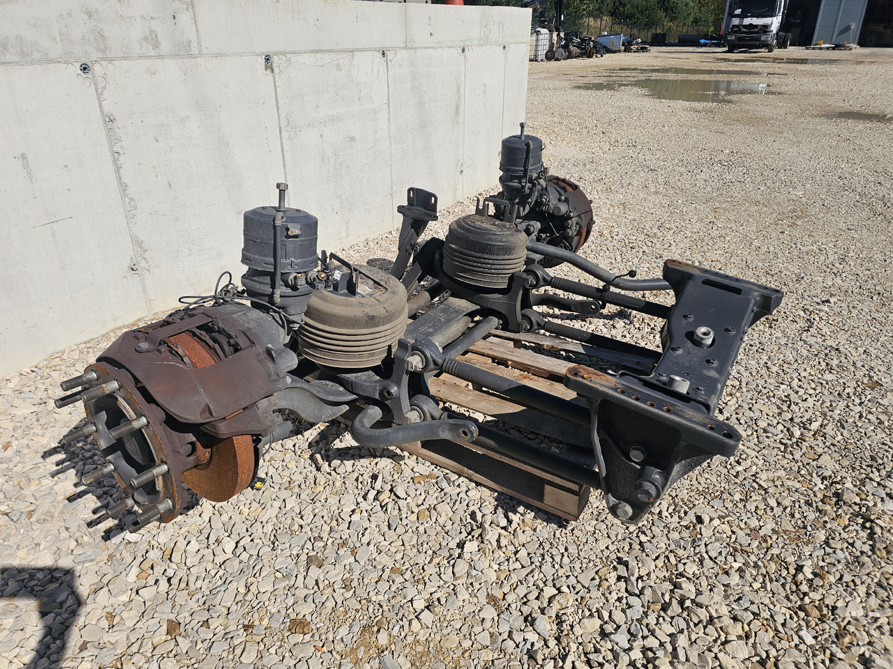 VOLVO FH5 FM5 / FRONT AIR SUNSPENSION - Front axle: picture 3 VOLVO FH5 FM5 / FRONT AIR SUNSPENSION - Front axle: picture 3