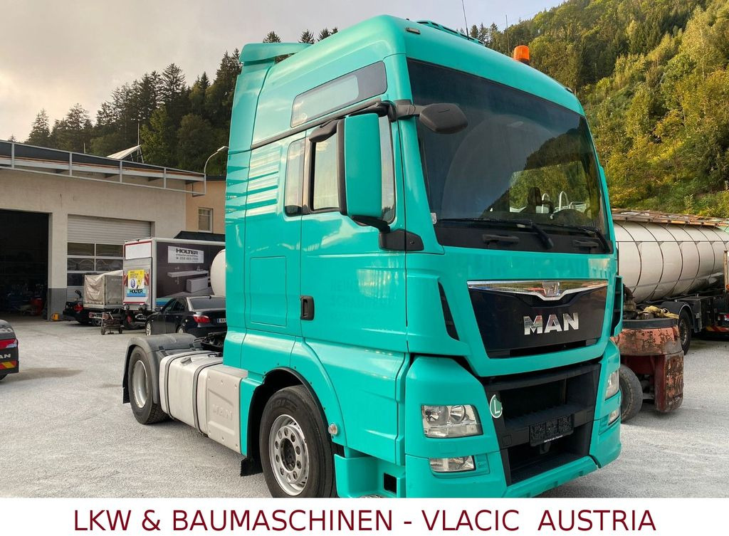 MAN THX 18.480 / Retarder / Standklima - Tractor unit: picture 2 MAN THX 18.480 / Retarder / Standklima - Tractor unit: picture 2