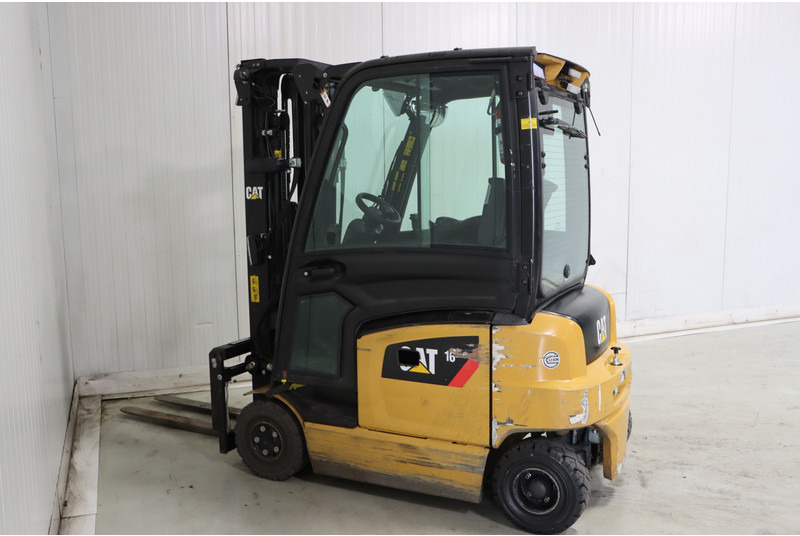Caterpillar EP16ACN - Electric forklift: picture 5 Caterpillar EP16ACN - Electric forklift: picture 5