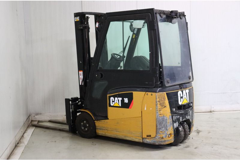 Caterpillar EP16CPNT - Electric forklift: picture 5 Caterpillar EP16CPNT - Electric forklift: picture 5