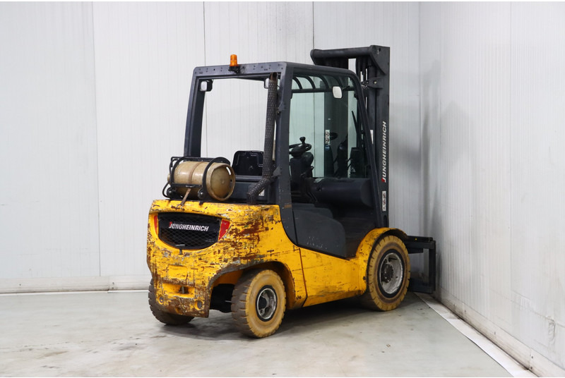 LPG forklift Jungheinrich TFG430S: picture 7
