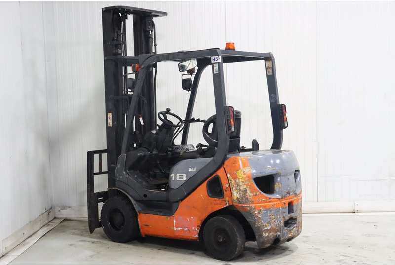 Komatsu FD18T-20 - Diesel forklift: picture 5 Komatsu FD18T-20 - Diesel forklift: picture 5