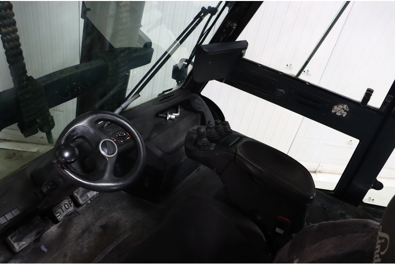 Linde H80D-01/1100 - Diesel forklift: picture 3 Linde H80D-01/1100 - Diesel forklift: picture 3