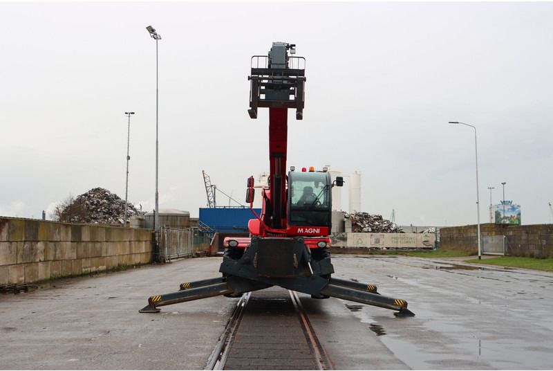 MAGNI RTH5.30S - Telescopic handler: picture 3 MAGNI RTH5.30S - Telescopic handler: picture 3