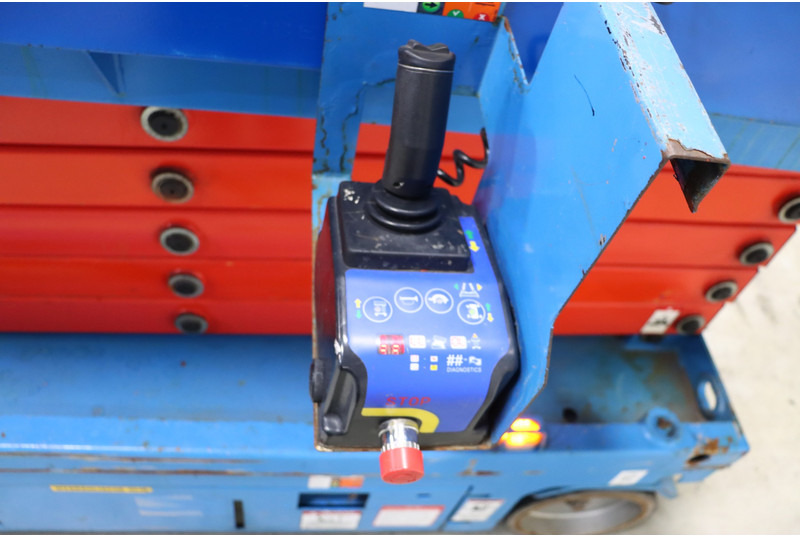 Mantall XE140W - Scissor lift: picture 2 Mantall XE140W - Scissor lift: picture 2