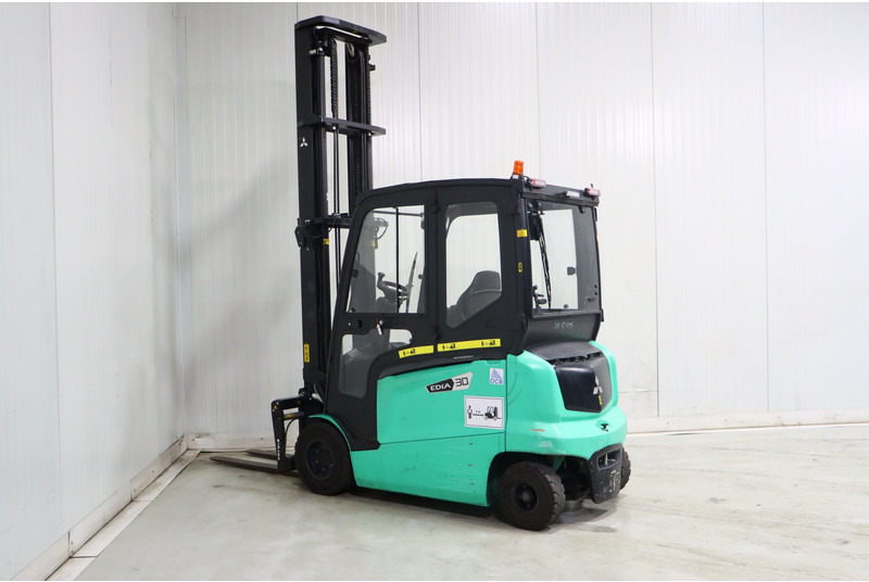Mitsubishi FB30N - Electric forklift: picture 5 Mitsubishi FB30N - Electric forklift: picture 5