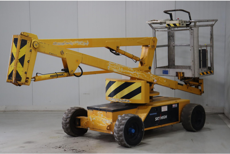 SkyHigh ST120 - Articulated boom: picture 3 SkyHigh ST120 - Articulated boom: picture 3