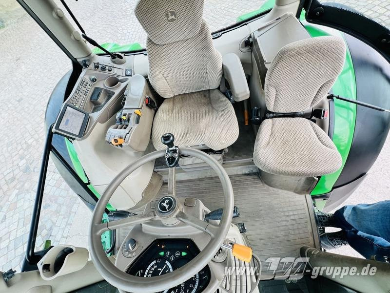 Farm tractor John Deere 6210R: picture 10 Farm tractor John Deere 6210R: picture 10