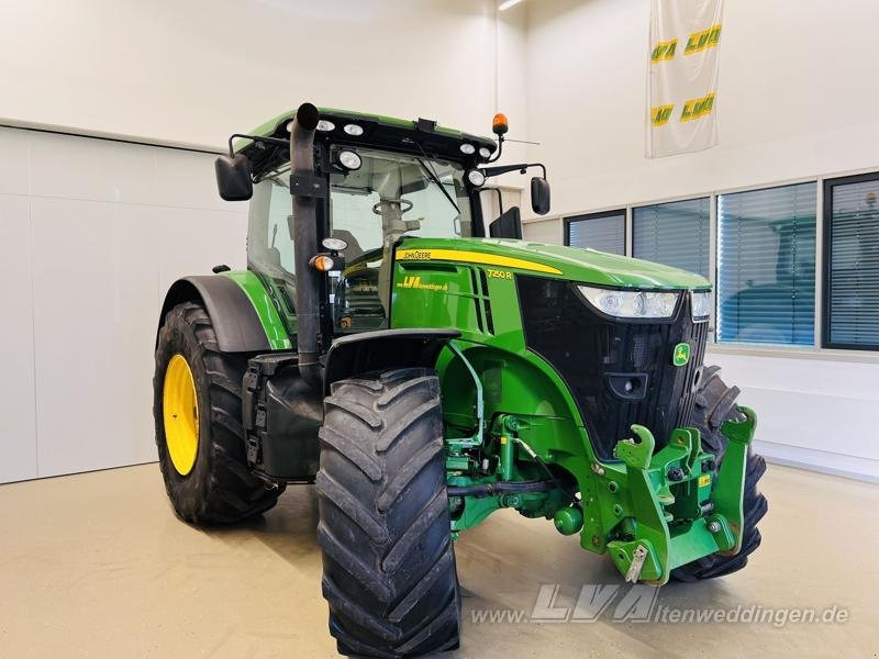 John Deere 7250R MOTOR ÜBERHOLT - Farm tractor: picture 2 John Deere 7250R MOTOR ÜBERHOLT - Farm tractor: picture 2