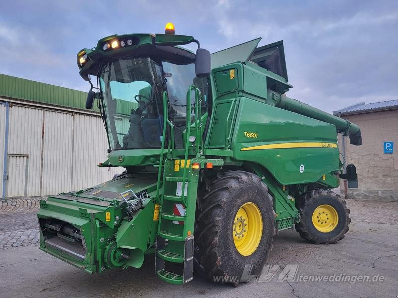 Combine harvester John Deere T660 i ProDrive: picture 1