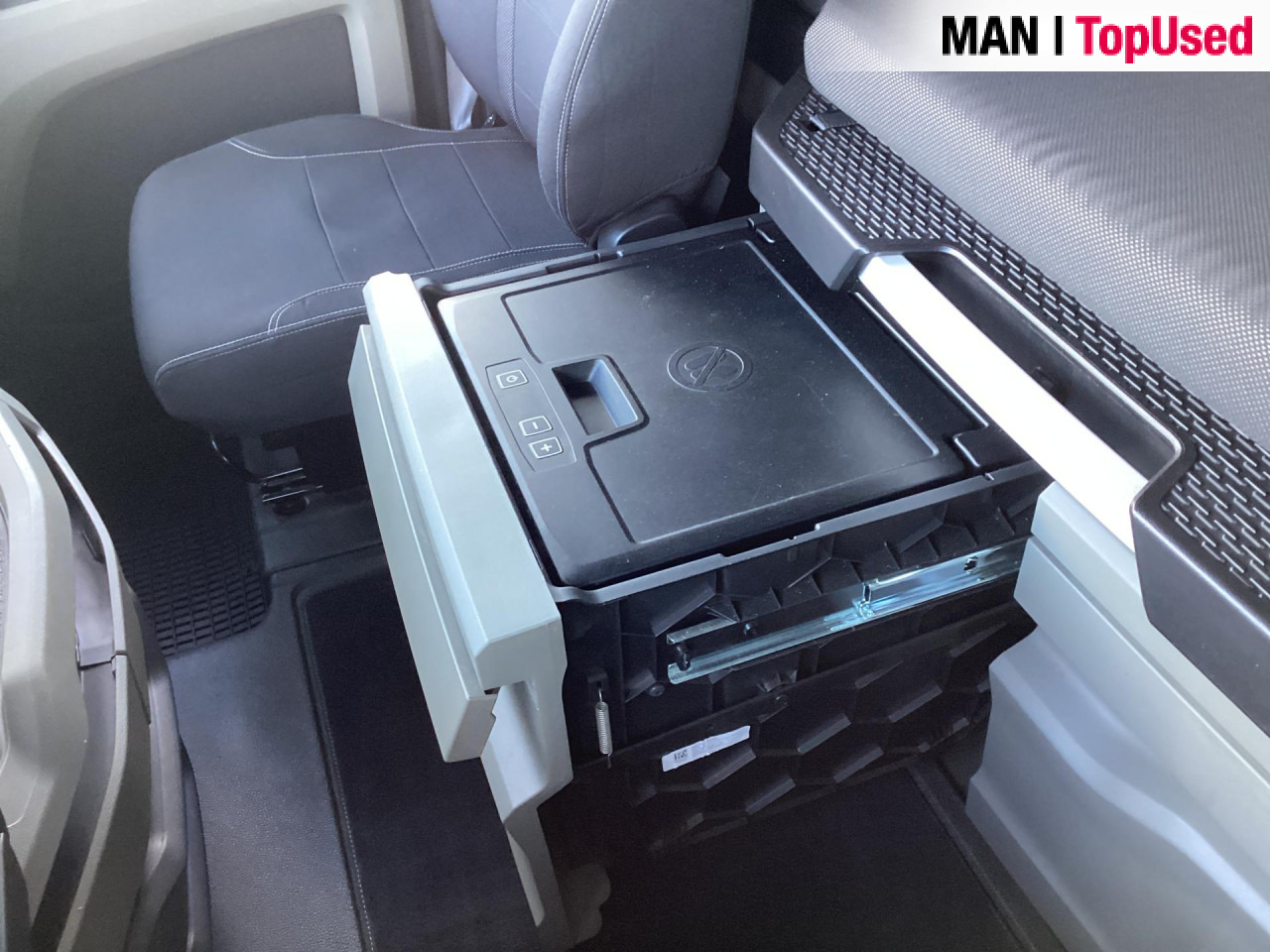 Tractor unit MAN TGX 18.520 4x2 BL SA: picture 7