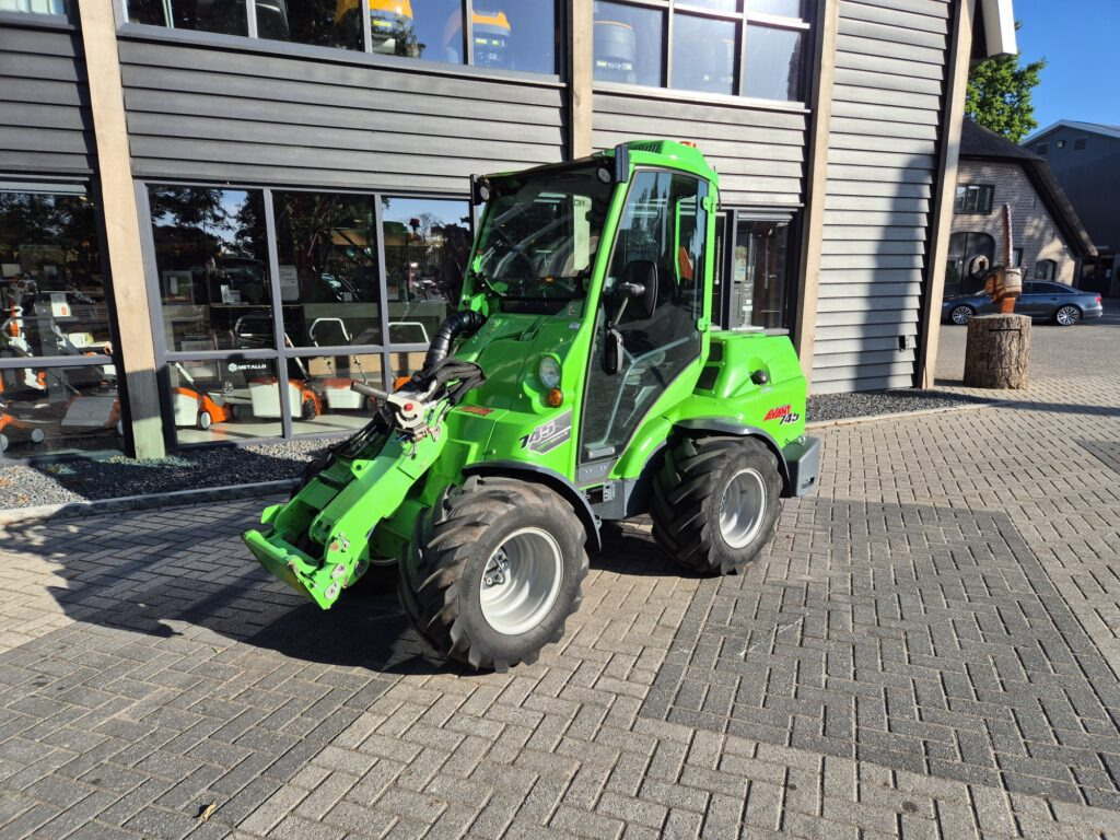 AVANT 745 optidrive - Compact loader: picture 2 AVANT 745 optidrive - Compact loader: picture 2
