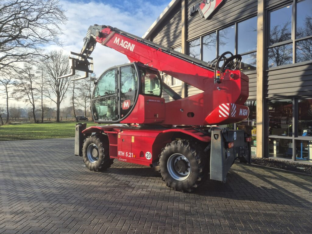 MAGNI RTH 5.21 Smart – D/C - Telescopic handler: picture 3 MAGNI RTH 5.21 Smart – D/C - Telescopic handler: picture 3