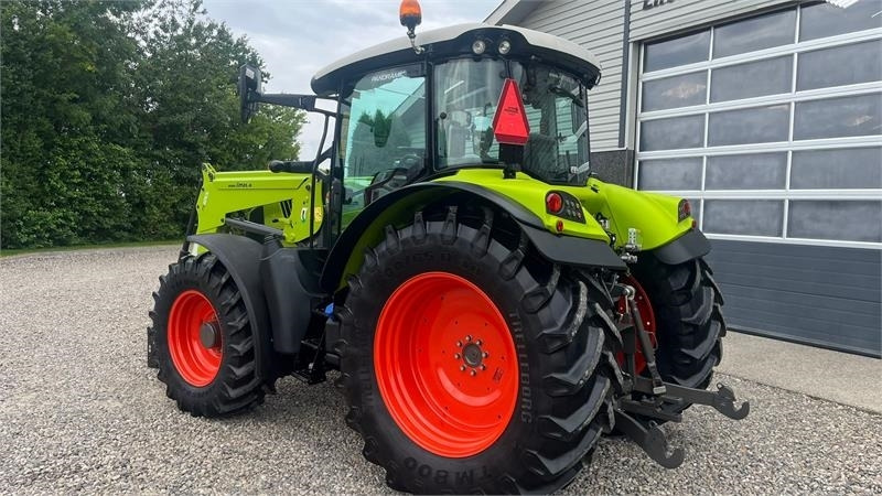 Claas Arion 440 CIS med frontlæsser - Farm tractor: picture 3 Claas Arion 440 CIS med frontlæsser - Farm tractor: picture 3