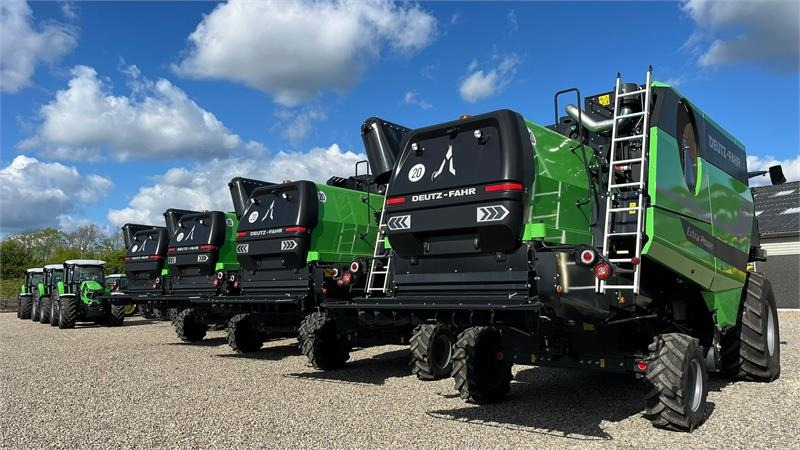 Deutz-fahr 9340 TTV 9340 TTV WARRIOR, New and unused tractor  - Farm tractor: picture 3 Deutz-fahr 9340 TTV 9340 TTV WARRIOR, New and unused tractor  - Farm tractor: picture 3