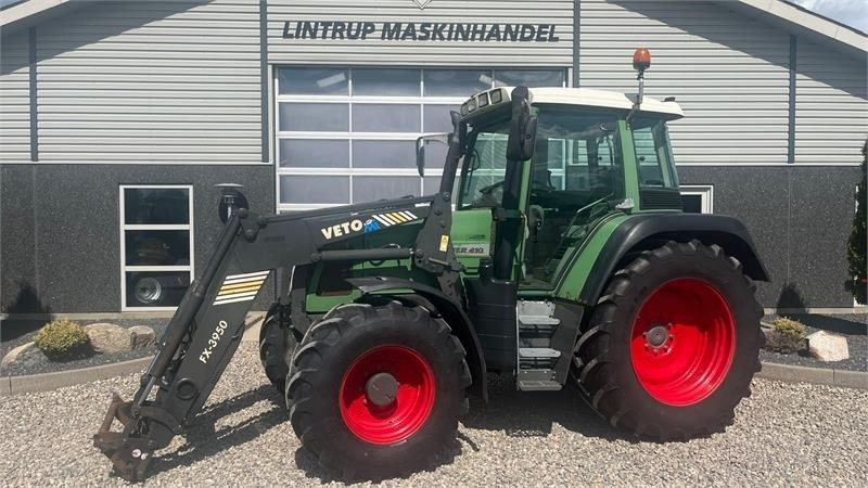 Fendt 410 Vario med frontlæsser. - Farm tractor: picture 1 Fendt 410 Vario med frontlæsser. - Farm tractor: picture 1